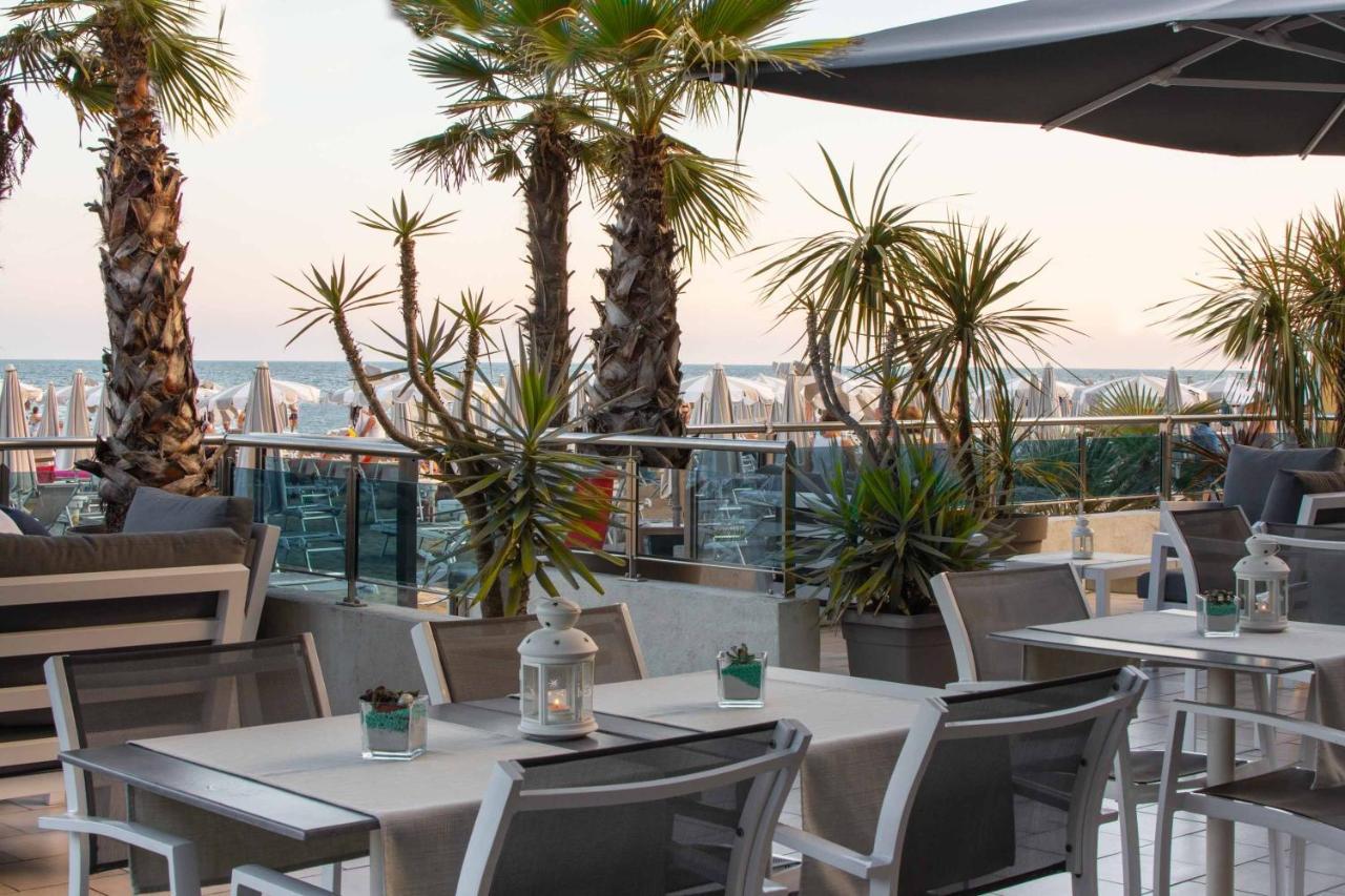 Hotel Delaville Frontemare Lido di Jesolo Exterior foto